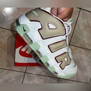 Nike air up tempo gel size 9